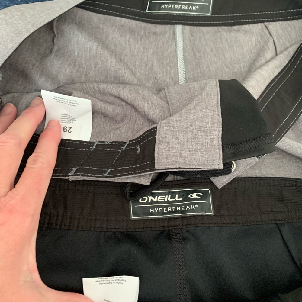 O'Neill Hyperfreak Boardshorts - Black and Gray - Size 29